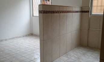 Imagem 3: Apartamento com 2 quartos em Cascadura