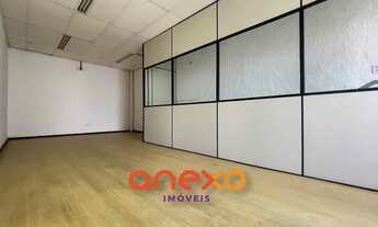 Imagem 5: Amplie seu negócio em Blumenau: Sala comercial espaçosa na Vila Nova!
