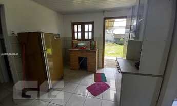 Imagem 7: Casa na Avenida Principal com 2 dormitórios para Venda no bairro Sindipolo em Balneário Pi