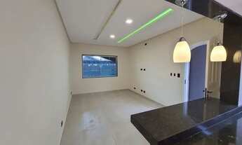 Imagem: Casa com 2 dormitórios à venda, 74 m²