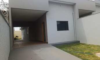 Imagem: Casa moderna em Aparecida de Goiânia, bairro
