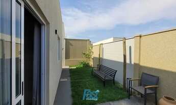 Imagem 2: Casa de condomínio para venda tem 113 metros quadrados com 3 quartos em Parque Atalaia - C