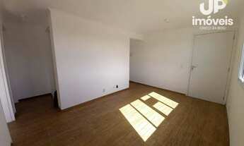 Imagem 2: Apartamento com 2 dormitórios para alugar, 53 m² por R$ 981/mês no Areal em Pelotas/RS