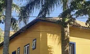 Imagem 3: Casa em condomínio fechado de 474m² com 6 dorms á venda