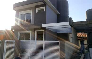 Imagem 3: Sobrado Três dorm. Garopaba-Centro- R$ 850 mil-Área de 115m2