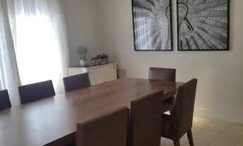 Imagem 6: Casa de condomínio para venda tem 220 metros quadrados com 4 quartos