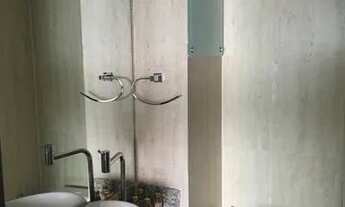 Imagem 4: Singolare Semi Mobiliado e Climatizado/ 03 Suítes /Cortina de Vidro e Varanda