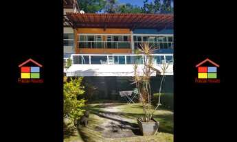 Imagem 2: Beira-Mar ! Sobrado quadriplex, localizado no Village da Costeira no Condomínio Portogalo