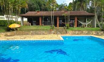 Imagem: Chácara em Ibiúna - com piscina e campo