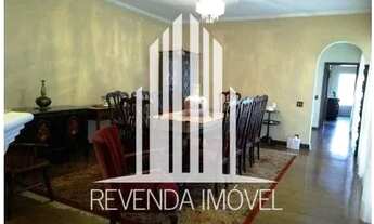 Imagem 2: Casa no Alto de Pinheiros, com 366 m², com 4 quartos, 1 suíte, 4 banheiros e 12 vagas