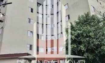 Imagem: 2 Dormitórios c/ armários, Sala espaçosa