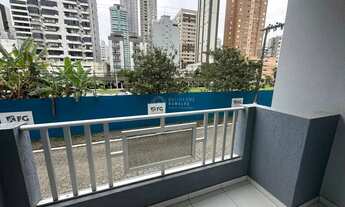 Imagem 6: Temporada Ed. Tia Loth: 2 dormitórios // sacada com churrasqueira // Balneário Camboriú