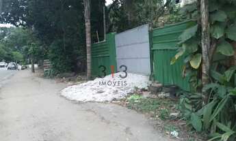 Imagem: Terreno de 1838m2 sendo 250 planos e o restante