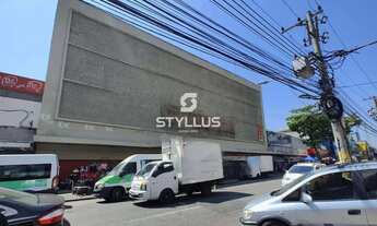 Imagem 2: Madureira Galpão / depósito com 5 vagas na garagem