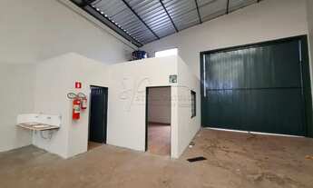 Imagem 7: Galpão comercial de 290m² com 03 vagas de garagem para locação - Vila Carvalho