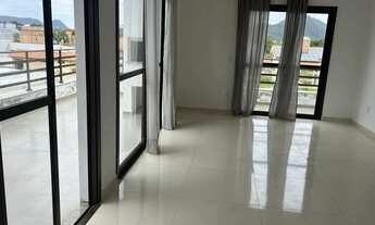 Imagem 2: Cobertura para Venda em Florianópolis, Campeche, 3 dormitórios, 1 suíte, 3 banheiros, 1 va