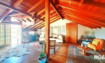 Imagem: Casa ampla de 3 pisos com vista para o Guaíba