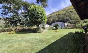 Imagem 2: Casa em condomínio com 4 quartos, sendo 2 suítes - Itaipava - Petrópolis/RJ