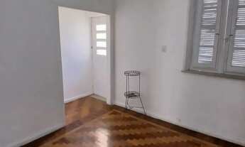 Imagem 5: Casa de sobrado para aluguel possui 50m quadrados com 2 quartos em Tijuca - Rio de Janeiro