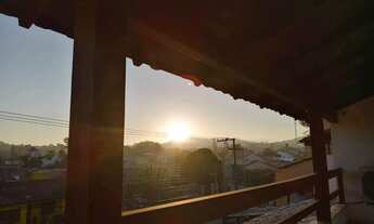 Imagem 6: Excelente oportunidade de adquirir um sobrado no charmoso bairro Guarujá