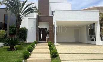 Imagem 2: Linda Casa Alto Padrão a Venda em Condomínio Fechado em Tremembé