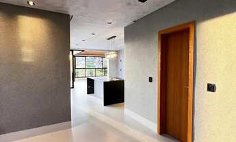 Imagem 5: Casa de condomínio para venda com 370 metros quadrados com 5 quartos