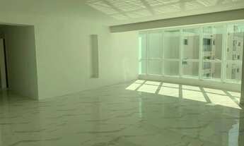 Imagem 3: Apartamento - 4 dormitórios - 4 Suítes - localizado em Balneário Camboriú / Barra Sul REF