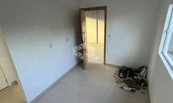 Imagem 2: Casa com 2 quartos/dormitórios no bairro Rio Grande, em Palhoça - SC