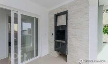 Imagem 2: Apartamento à venda em Menino Deus com 122 m², 3 quartos, 1 suíte, 2 vagas