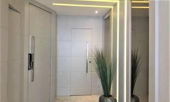 Imagem 3: Vendo apartamento de alto padrão, piso de mármore Carrara, três suítes, varanda e três va