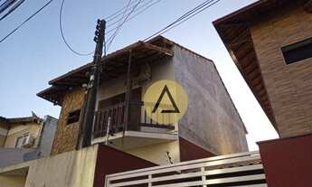 Imagem 2: Excelente casa duplex com 03 quartos no São Marcos