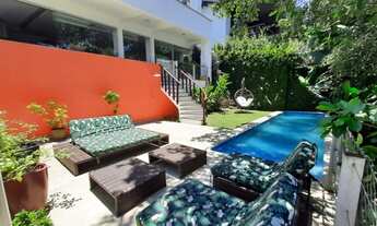 Imagem 5: Oportunidade! Maravilhosa e moderna casa em São Conrado! ENERGIA SOLAR. Poucos metros da p