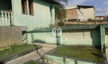 Imagem: Casa em lote de 372m², 3 quartos, 2 vagas