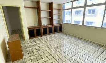 Imagem 4: BEIRA MAR EM OFERTA ESPECIAL ! 4 QTOS + DEP, 2 VAGAS, OPORTUNIDADE ÚNICA ! VENHA CONHECER