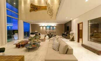 Imagem 5: Casa incrível, em condomínio fechado de Nova Lima. À venda, no modo porteira fechado (fica