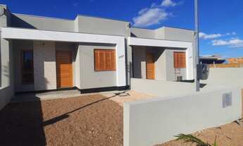 Imagem 2: Casa para venda possui 52 metros quadrados com 2 quartos em Florida - Guaíba - RS