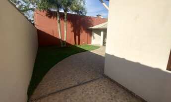 Imagem 6: Linda Casa Térrea, 50m da Praia, Sala Super Espaçosa