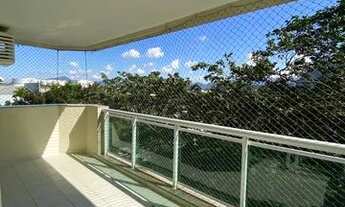 Imagem 3: Lindo Apartamento 88m² Três Quartos Suíte Varanda Armários Porcelanato Lazer e Segurança