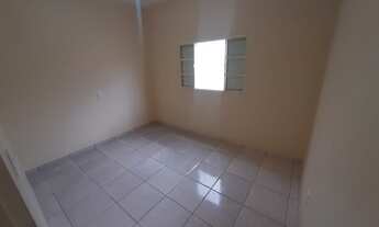 Imagem 6: VENDO OTIMA CASA 3 DORMITÓRIOS COM SUITE PARQUE DOS SERVIDORES