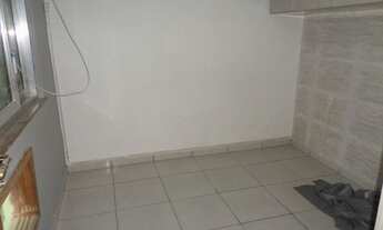 Imagem 6: Kitnet/conjugado para aluguel tem 30 metros quadrados com 1 quarto