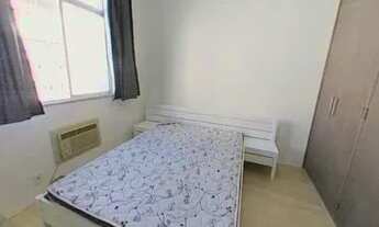 Imagem 5: Aconchegante apartamento reformado e desocupado em Ipanema