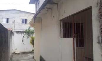 Imagem 5: Aluga-se casa térrea murada com garagem em vila de abrantes