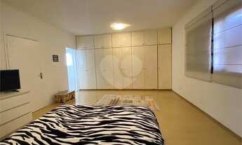 Imagem 7: Sobrado, 350 m2 com 3 quartos, 3 vagas e quintal. Próximo da estação do metrô Jardim São