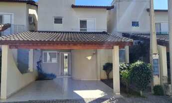 Imagem: Casa 03 dormitórios com 01 suíte em Condomínio