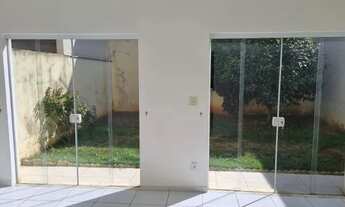 Imagem 3: Casa 03 dormitórios com 01 suíte em Condomínio