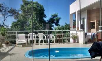 Imagem: EXCELENTE CASA 4 QTS C/ PISCINA, Ar. COND.