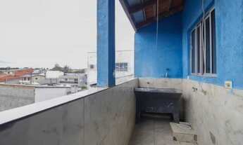 Imagem 5: Sobrado 5 quartos na CIC; 3 Banheiros; Comércio com 3 Banheiros; Amplo estácionamento