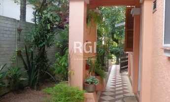 Imagem 4: Casa para Venda - 240m², 6 dormitórios, 4 vagas - Teresópolis