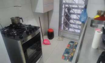 Imagem 6: Casa frente possui 100 metros quadrados com 2 quartos em Bento Ribeiro - Rio de Janeiro