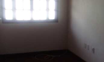 Imagem 7: Apartamento Duplex, 2/4 reversível para 3, em ótima localização, a 400m da praia de Itapuã